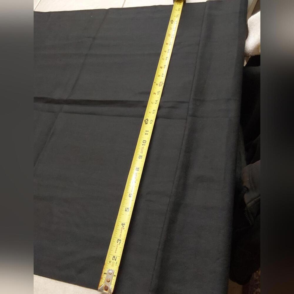 Just Cozy Black 27" x 68" scarf with 3" tassels NWT - Picture 5 of 12